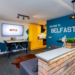 Apartment Funky - Secure Parking - Wifi - Sleeps 6 - No Parties, Belfast