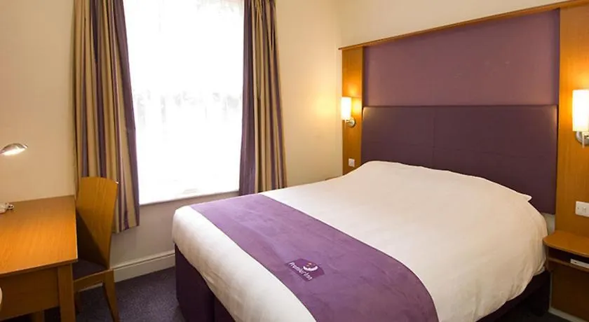 Premier Inn Belfast City Centre - Alfred Street 3*,