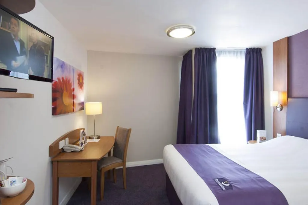 Premier Inn Belfast City Centre - Alfred Street Hotel