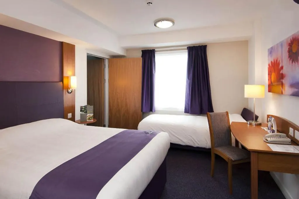 Premier Inn Belfast City Centre - Alfred Street